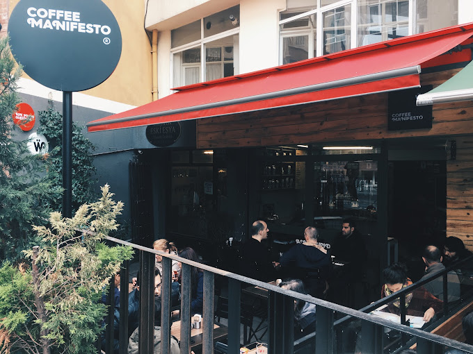 manifesto - İstanbul En İyi 3. Dalga Kahveciler