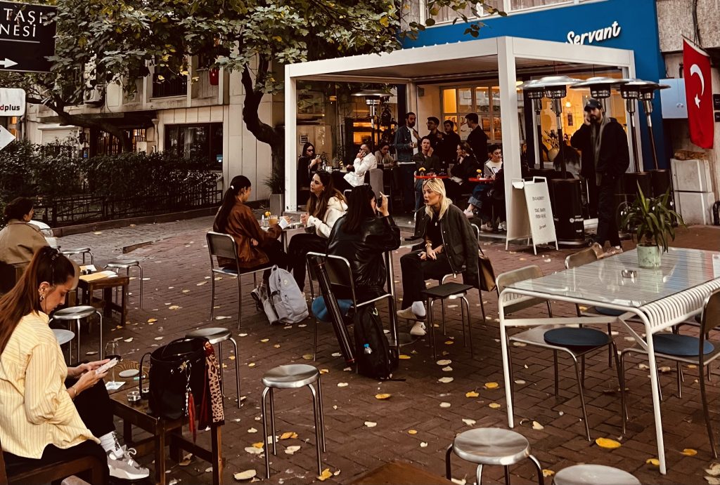 servant nişantaşı