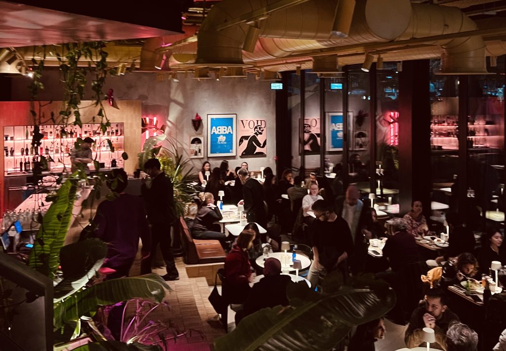 Kom&uuml;nite Terminal