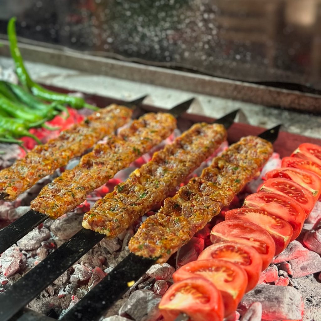 G&ouml;&ccedil;t&uuml;